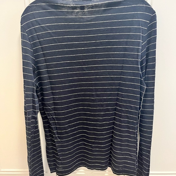 Club Monaco Long Sleeve Linen Tee - Picture 4 of 4